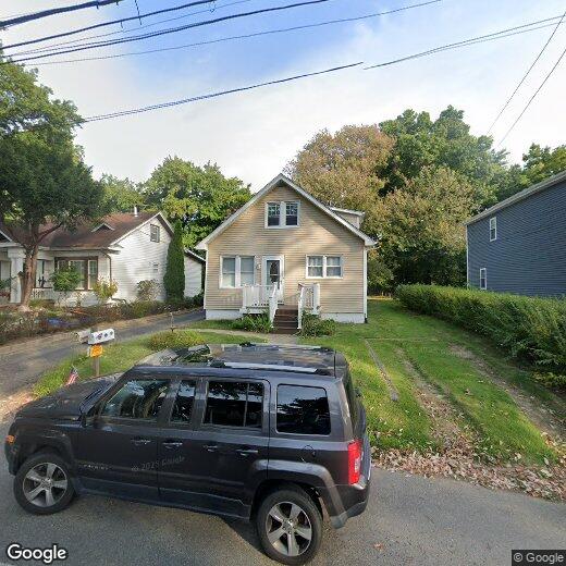 Primary Photo - 448 Riverview Dr