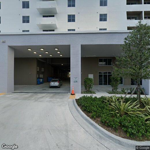 Primary Photo - 200 NE 1st Ave