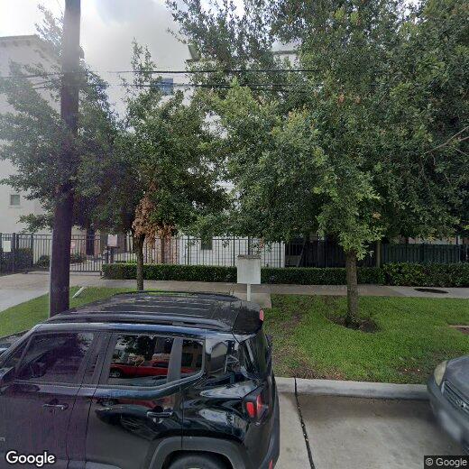 Primary Photo - 2211 Chenevert St