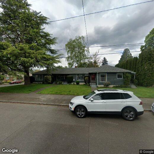 Primary Photo - 4205 SE Morrison St