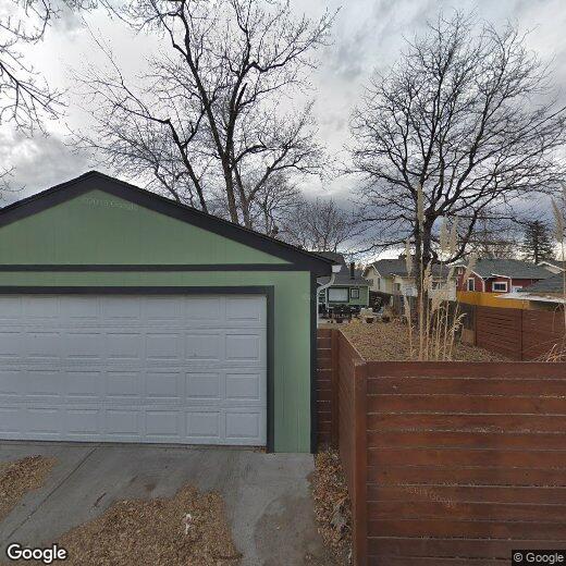 Primary Photo - 4444 Zenobia St