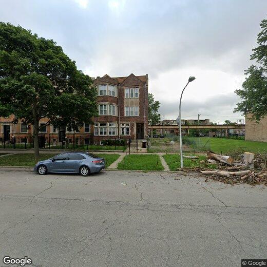 Primary Photo - 4619 S Prairie Ave