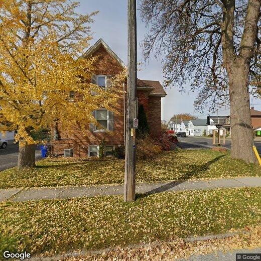 Primary Photo - 124 St Clair St