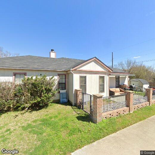 Foto principal - 2400 Markland St