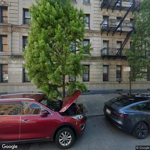 Primary Photo - 540 Manhattan Avenue
