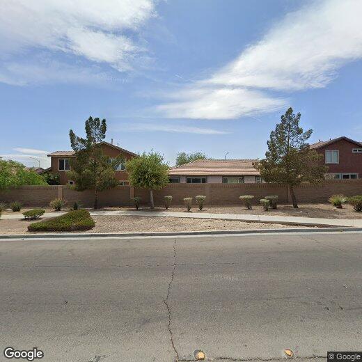 Foto principal - 5345 N Tustin Hills St