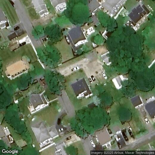 Primary Photo - 46 Seabreeze Ln