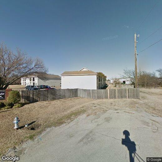 Foto principal - 125 NE Johnson Ave
