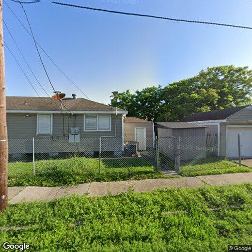 Primary Photo - 1405 Bartholomew St