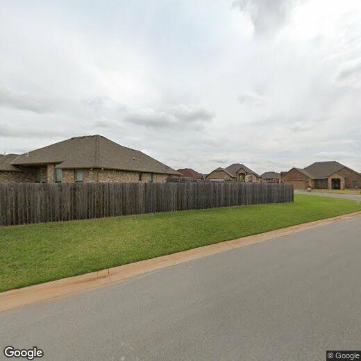 Primary Photo - 1514 NE Stone House Dr