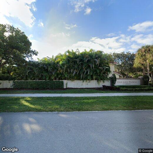 Foto principal - 2990 NW 68th Ave