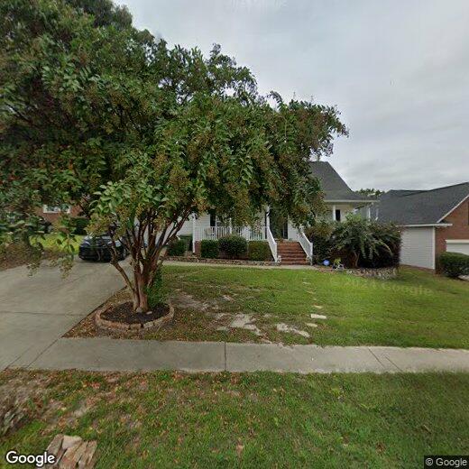 Primary Photo - 4 bed 2.5 bath w Huge Bonus room!
