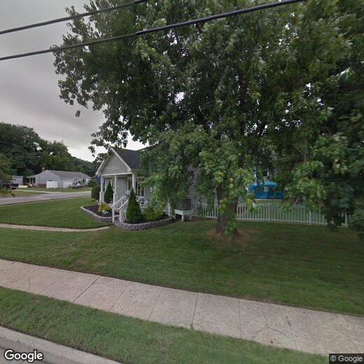 Primary Photo - 2211 Shore Rd