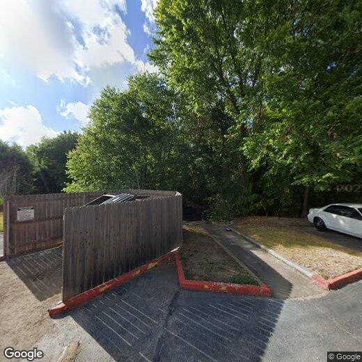 Primary Photo - 1904 Dartmouth St