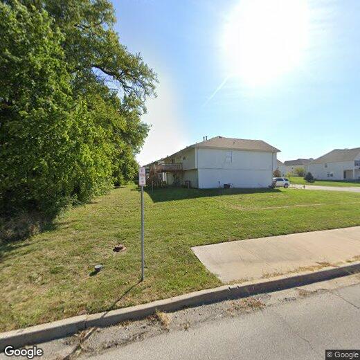 1214 Granada Dr Unit 1214, Raymore, MO 64083 Condo for Rent in