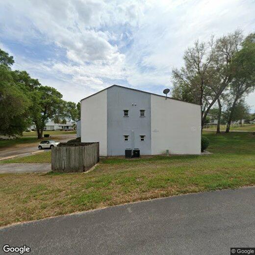 Foto principal - 3373 S Royal Oaks Dr