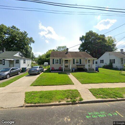 Primary Photo - 162 E Deen St