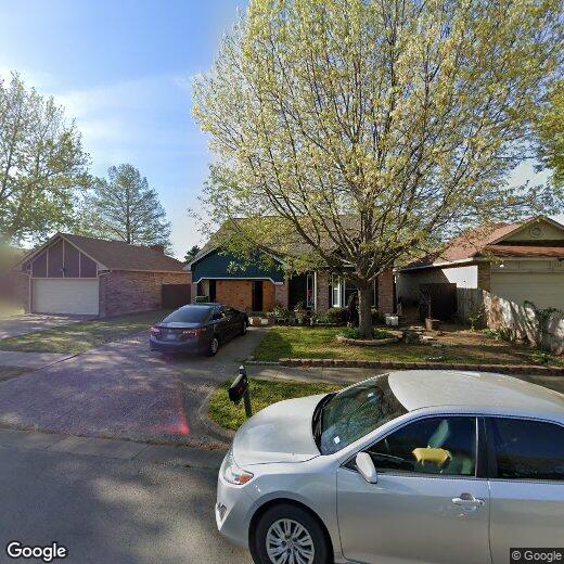 Primary Photo - 812 Melville Dr
