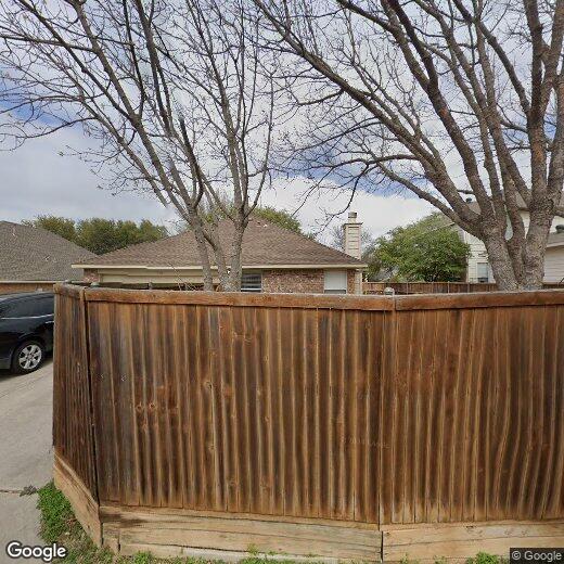 Foto principal - 5708 McKinley Ln