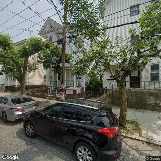 Foto principal - 179 Harold St