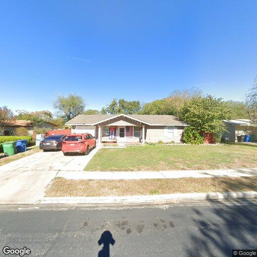 Primary Photo - 5815 Castle Lk Dr