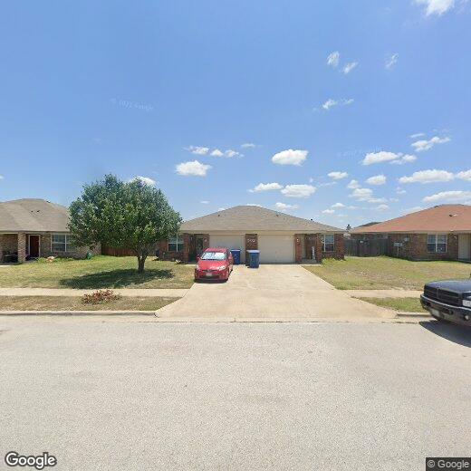 Foto principal - 502 Primrose Dr