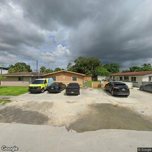 2581 Superior St Unit 1
