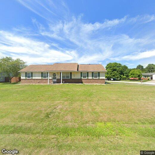 Primary Photo - 7734 Maple St