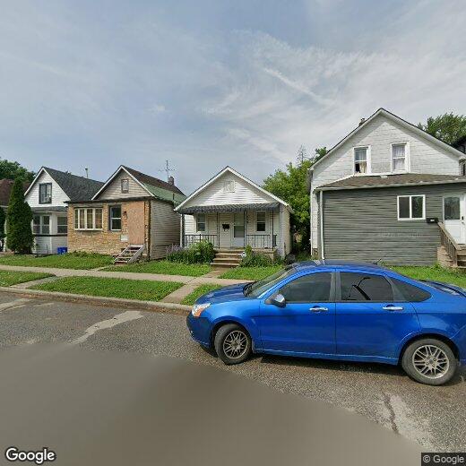 779 Bridge Ave, Windsor, ON N9B 2M5 House for Rent in Windsor, ON