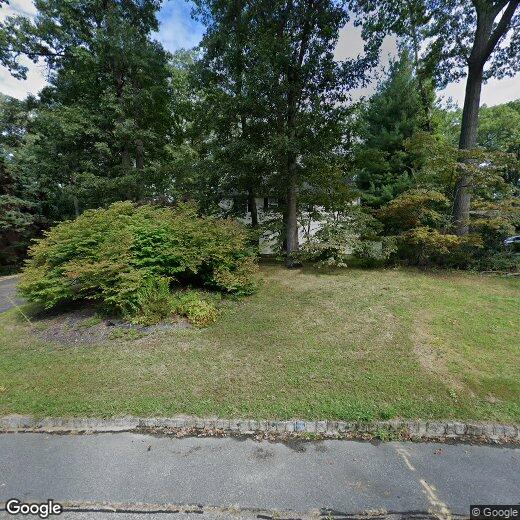 Primary Photo - 27 Gloucester Ct
