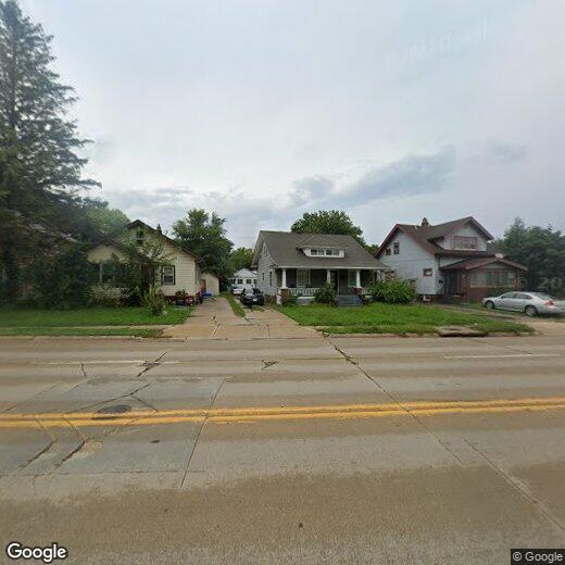 Primary Photo - 2112 Charles St