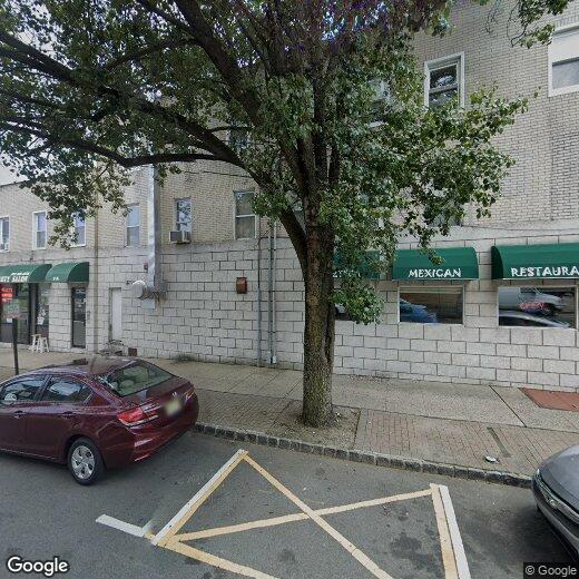 Primary Photo - 17 E Blackwell St