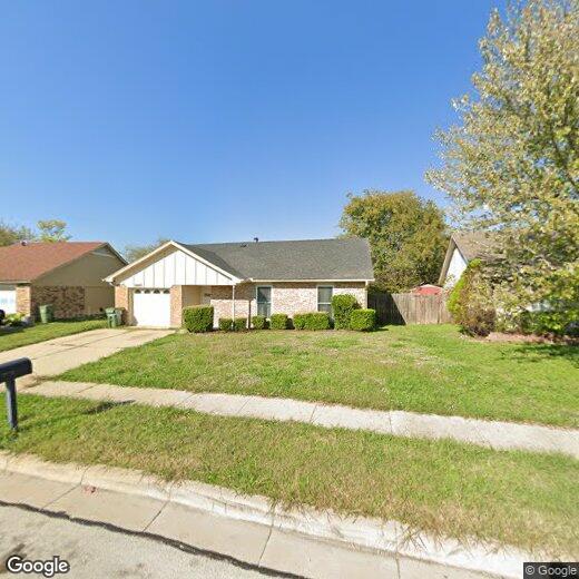 Primary Photo - 2407 Rock Haven St