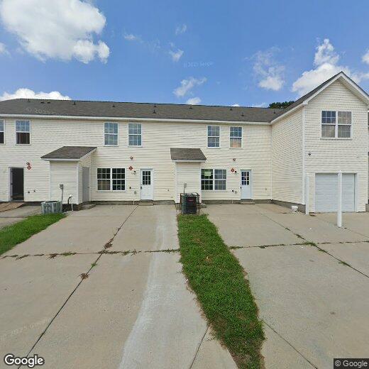 Foto principal - 8594 Webb Rd