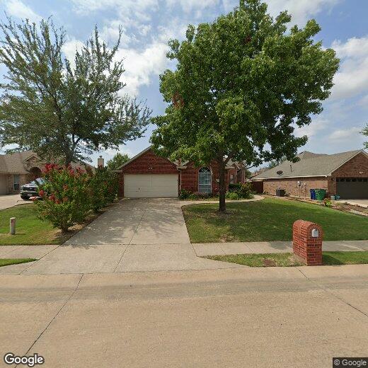 Primary Photo - 2813 Emerald Ln