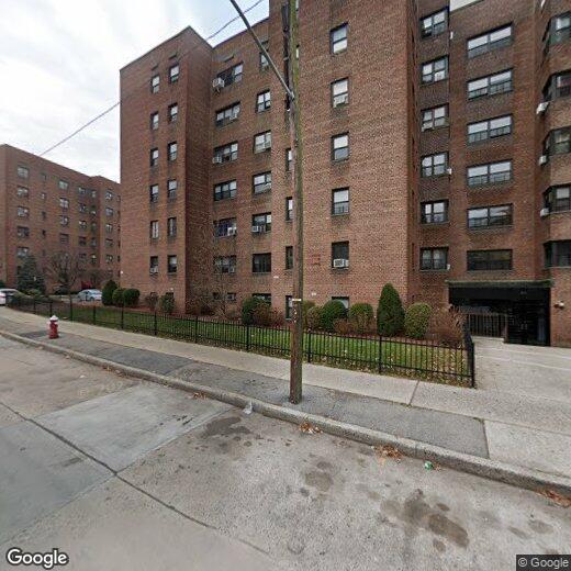 Primary Photo - 44 Fleetwood Ave