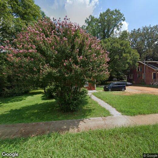 Primary Photo - 525 Park Dr