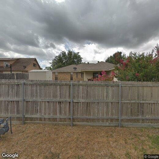 Foto principal - 613 Hidden Brooke Dr