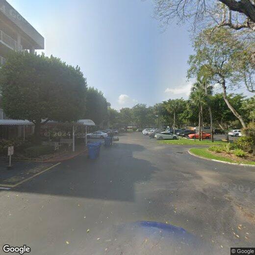 Primary Photo - 3850 Oaks Clubhouse Dr