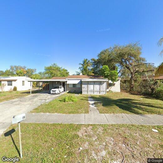 Primary Photo - 5627 SW 26th St