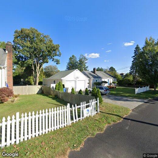 233 N Fenner Ave, Middletown, RI 02842 House Rental in Middletown, RI