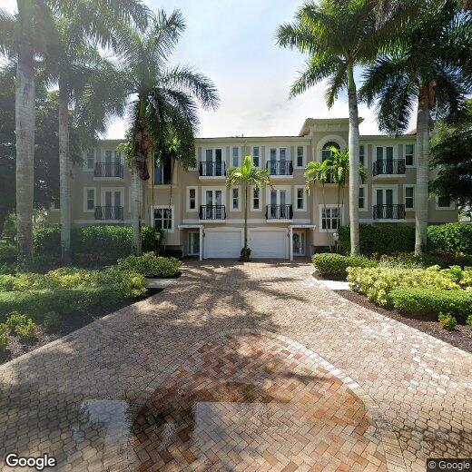 Foto principal - 572 11th Ave S