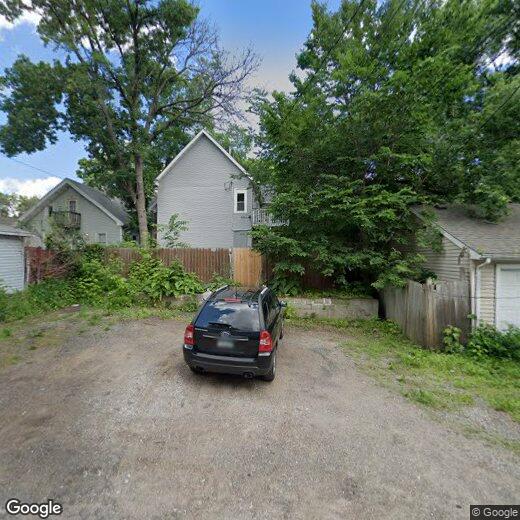 Foto principal - 2935 N Aldrich Ave