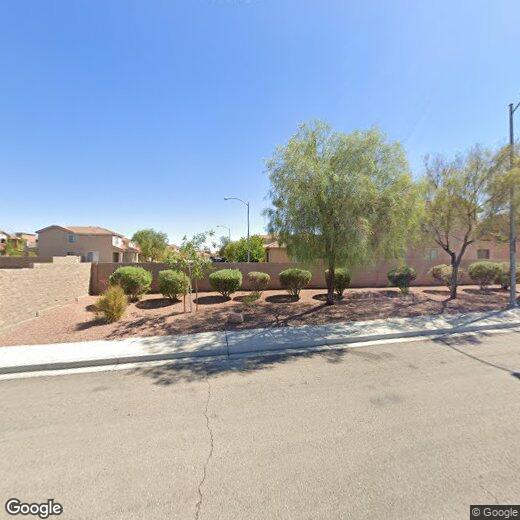 Foto principal - 523 Moses Lake Ct