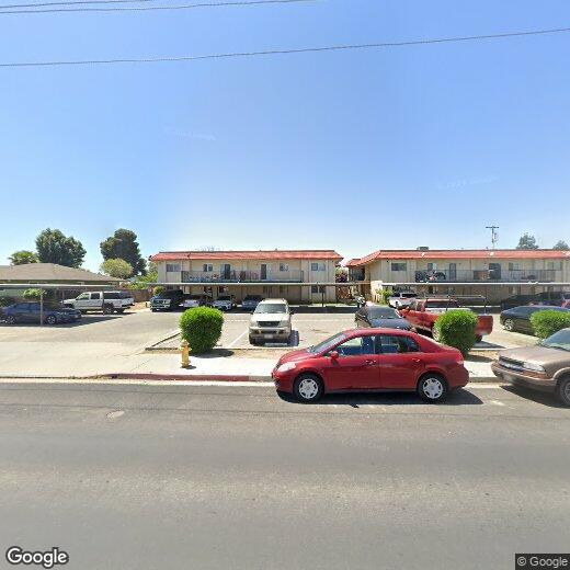 214 Stadium Rd, Madera, CA 93637 Room for Rent in Madera, CA