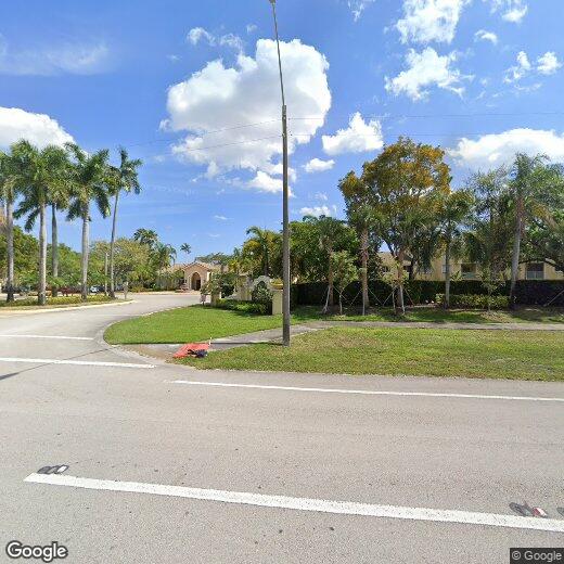 Foto principal - 2640 S University Dr