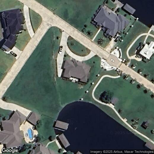 Primary Photo - 214 Solomon Dr