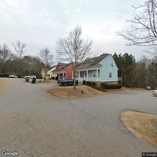 Foto principal - 2050 Lakeside Dr