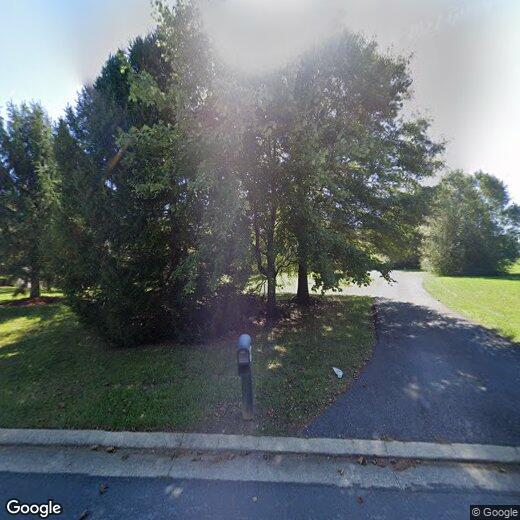Primary Photo - 10001 Village Green Dr