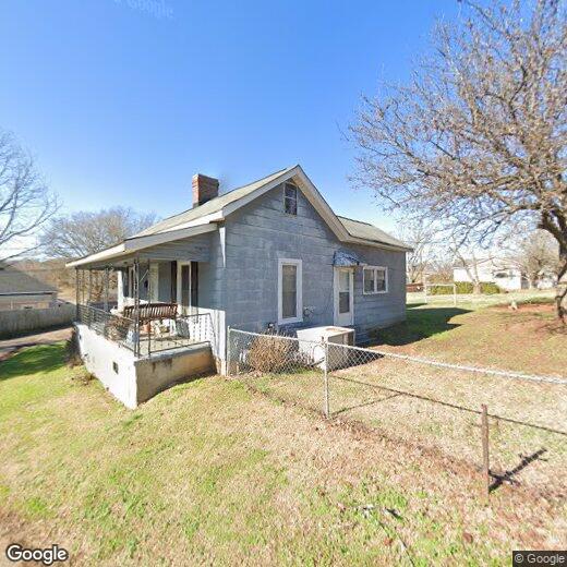 39 Myrtle St, Cramerton, NC 28032 Townhouse for Rent in Cramerton, NC